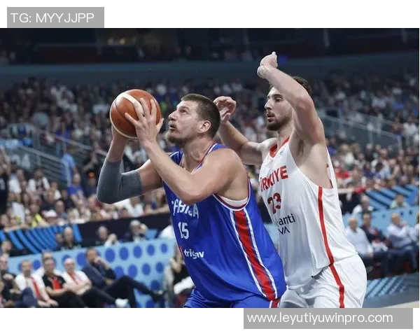 约基奇再展全能身手三节砍下20分10助攻8篮板全场贡献24分13助8板 约基奇再展全能身手三节砍下20分10助攻8篮板全场贡献24分13助8板