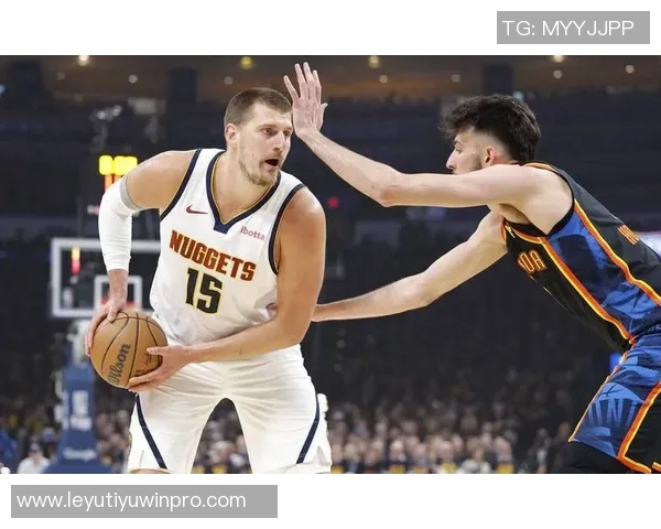 穆雷伤退致掘金缺乏稳定得分点约基奇孤军奋战难以逆转局势 穆雷伤退致掘金缺乏稳定得分点约基奇孤军奋战难以逆转局势