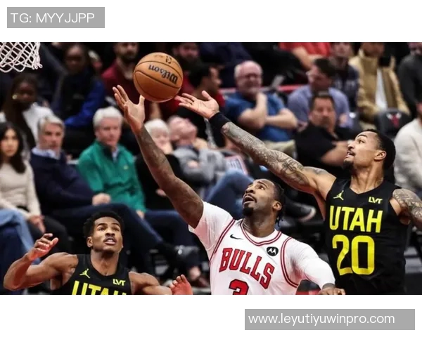 米切尔半场表现抢眼16分钟内高效贡献12分3板1助1断1帽 米切尔半场表现抢眼16分钟内高效贡献12分3板1助1断1帽