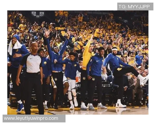 阿伦勇战文班全场高效发挥砍下27分10篮板2抢断展现实力